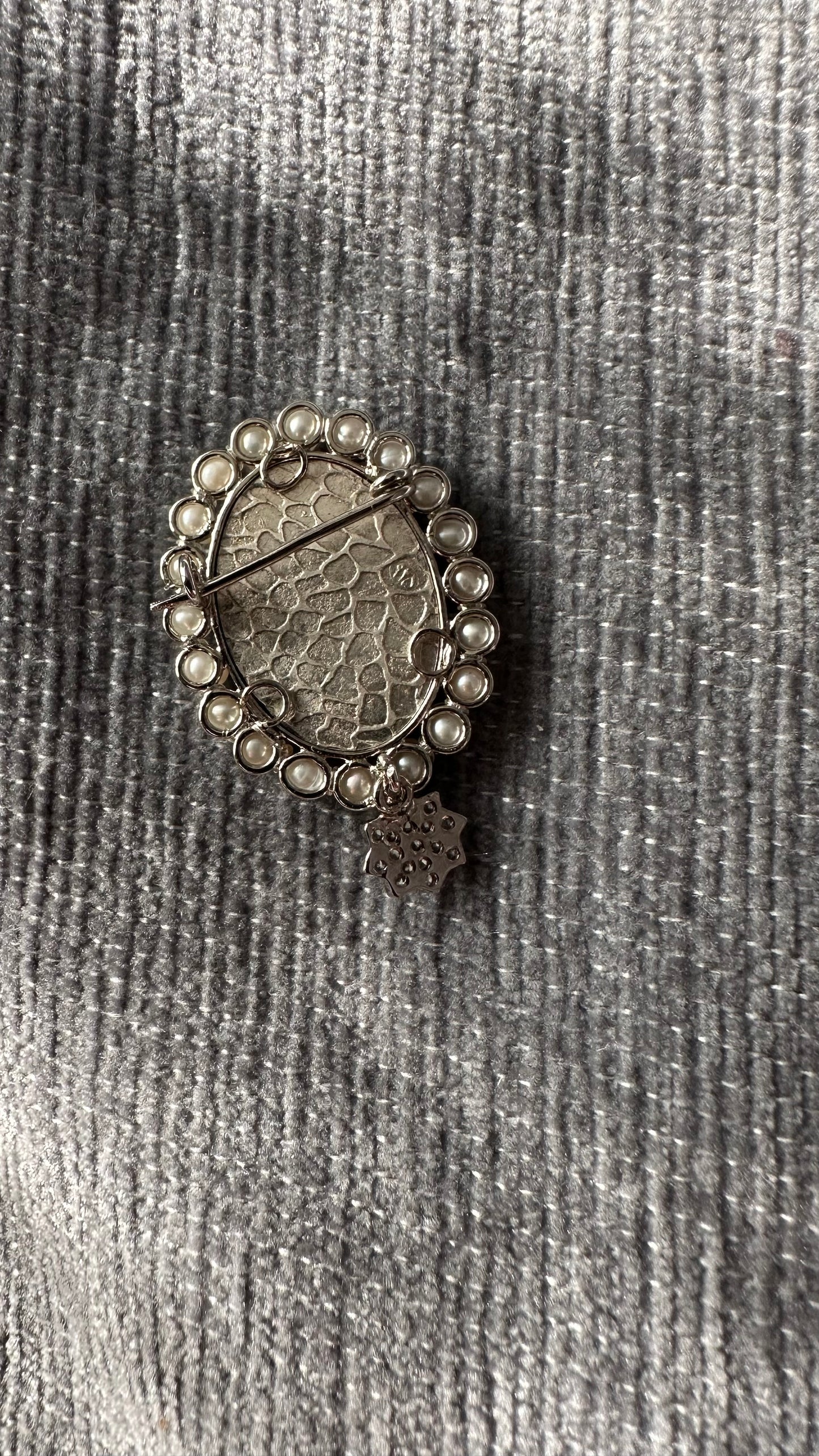 بروش البيبي